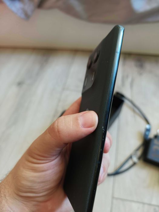 Motorola Edge 50 Ultra, 1TB, 16GB RAМ - Forest Grey - в гаранция