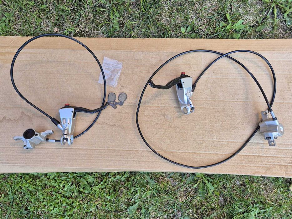 Set frane hidraulice Magura Louise, manete carbon, placute noi