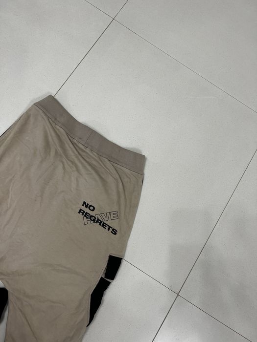 Pantaloni Made By Society