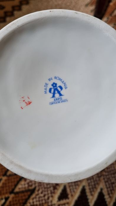 Vaza de flori porțelan, sticla, cristal