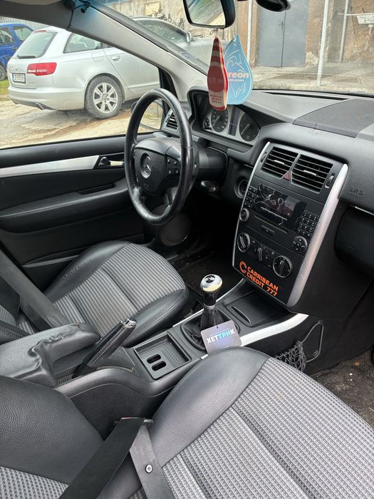 Mercedes B/Мерцедес Б 2006 г. На части