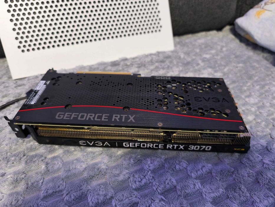 Placa video RTX 3070 EVGA XC3 ULTRA GAMING