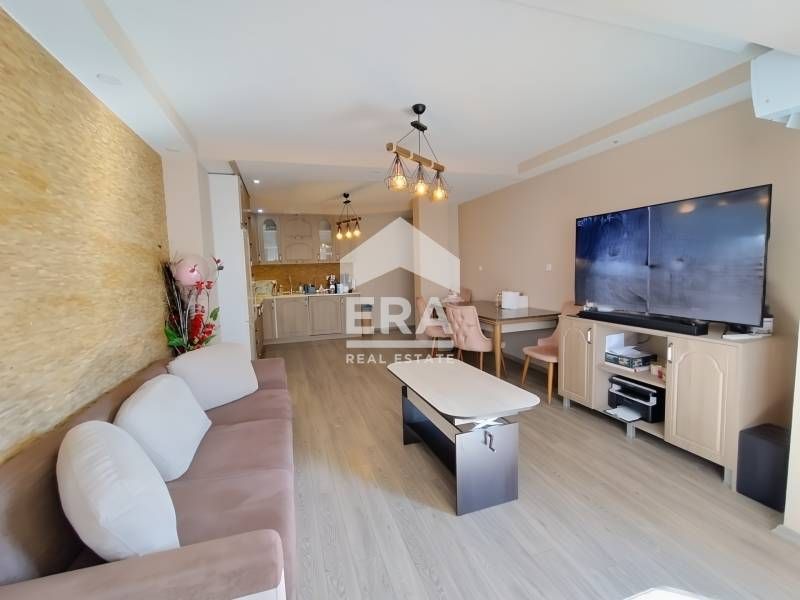 Продава се Тристаен апартамент в Кърджали, Възрожденци - 113 кв.м за 632 €/кв.м - Снимка #1