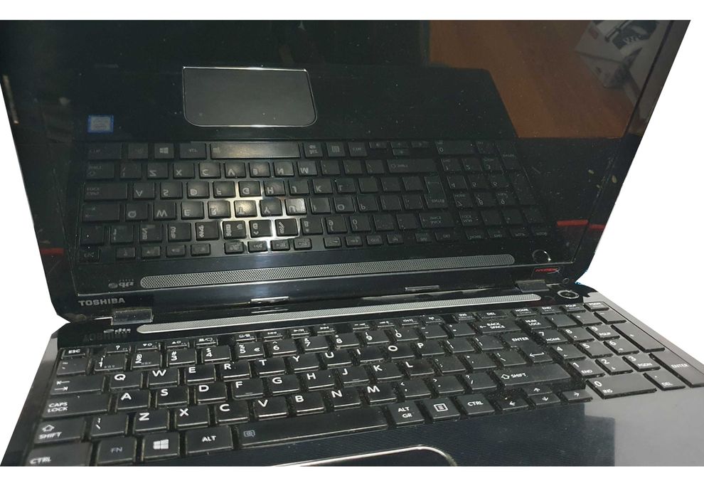 toshiba satellite l50 second hand si noi de vanzare • Anunturi