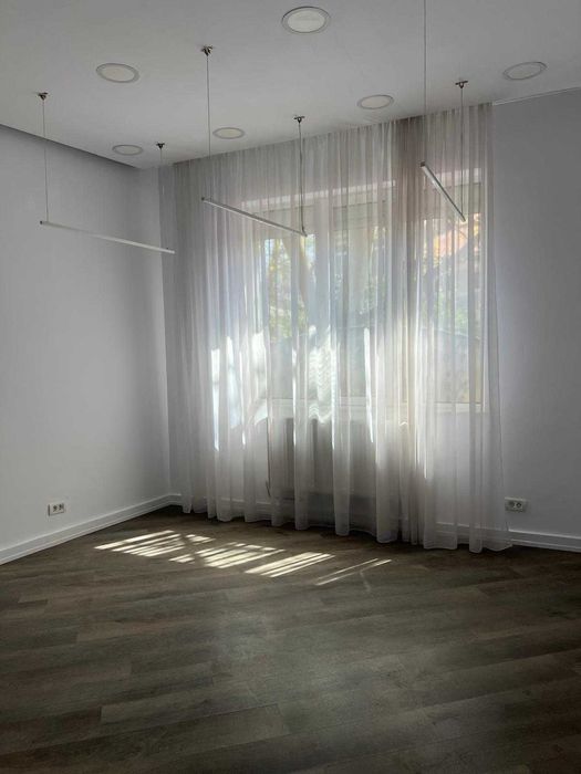 3 camere de inchiriat