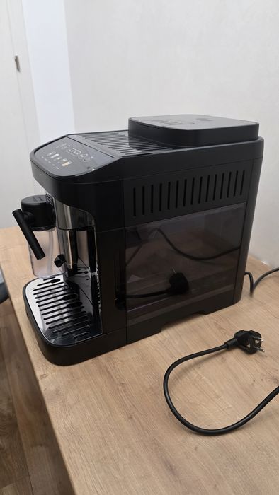 Espressor automat De’Longhi Magnifica Evo ECAM 290.61.B – stare excele