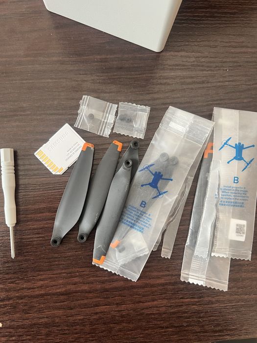 Dji mini 3 pro + dji rc + fly more kit plus