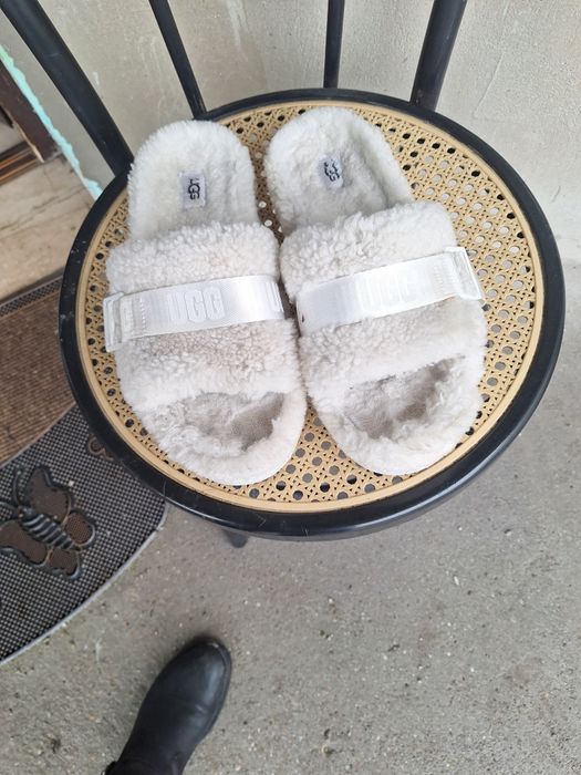 Papuci  de  dama  ugg