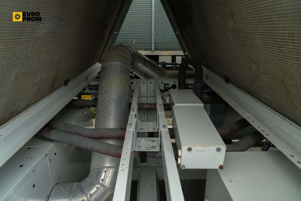 Чилър CARRIER 30XB  0041 890 kW | Тестван | С гаранция