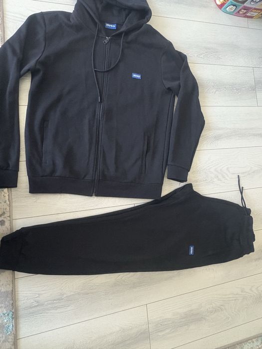 Trening barbati Hugo