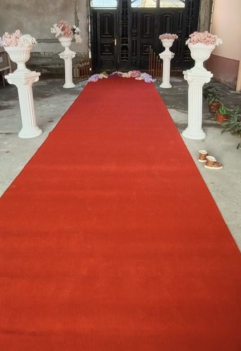 Таййор декор арендага берилади.  Нархи келишилади