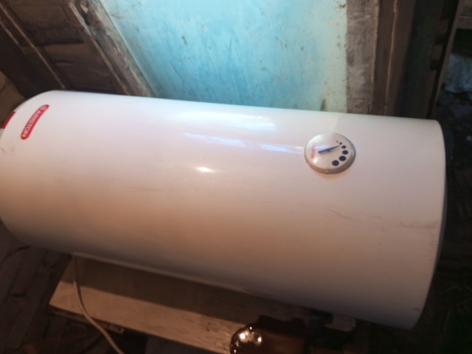 Продам бойлер ariston 50 литров