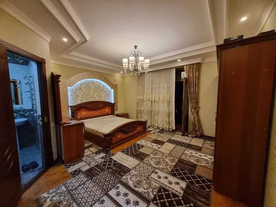 4-комн. квартира, 130 м², Юнусабадский район