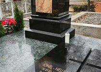 Placări și constructii funerare cavouri