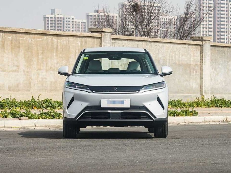 Byd Yuan Up Smart 1-pozitsiya!