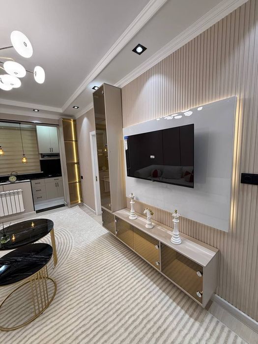 Чиланзар Ц квартал Однокомнатная с евро ремонтом мебелью и техникой