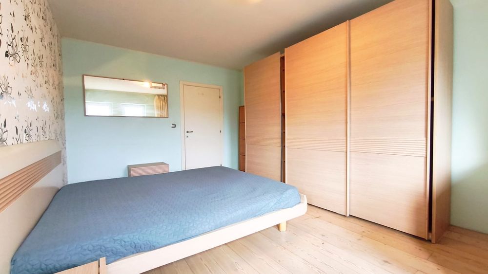 Apartament mare cu 3 camere, 2 bai, Podgoria