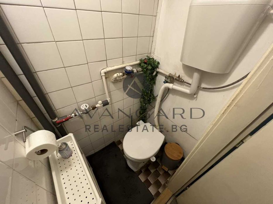 Продава се Тристаен апартамент в Пловдив, Център - 61 кв.м за 2509 €/кв.м - Снимка #8