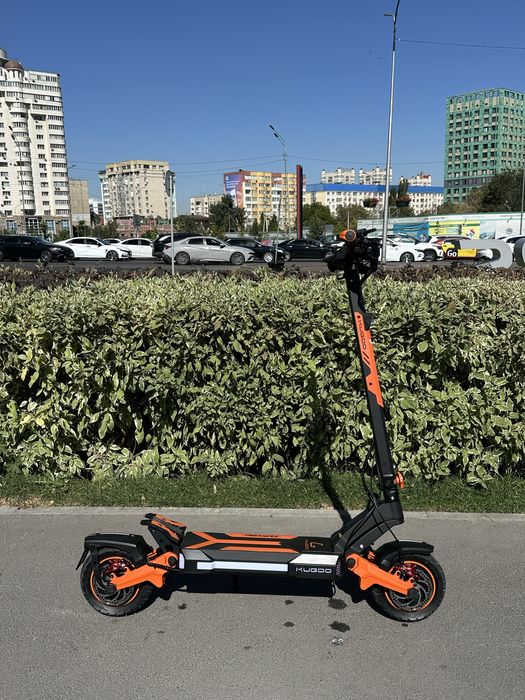 Продам почти новый самокат