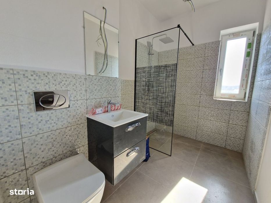 Apartament 1 camera si parcare, 34 mp -  Zona Anton Pann