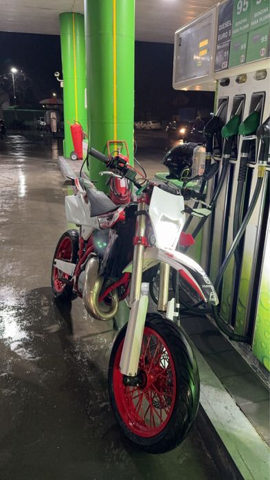 Husqvarna SM125S 2003 Imatriculată – Motor Nou, 25.XXX km