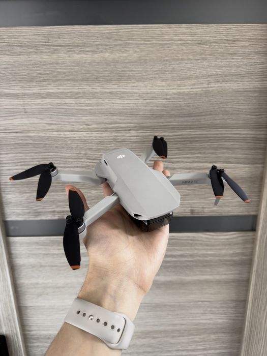 Дрон Dji mini 2 SE