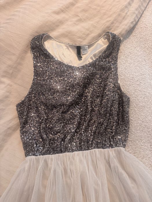 Rochie H&M 36-38 tull cu paiete