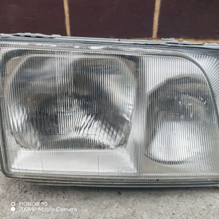 Мерседес 124 ешка фара сатылады