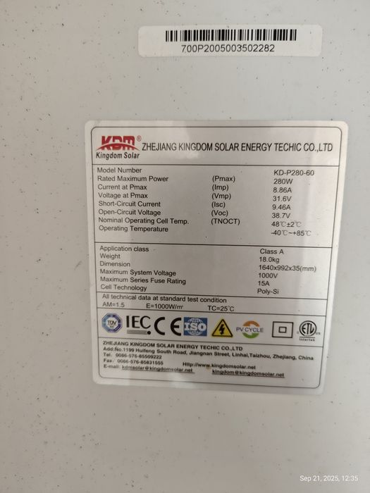 Vand 4 panouri fotovoltaice 280W
