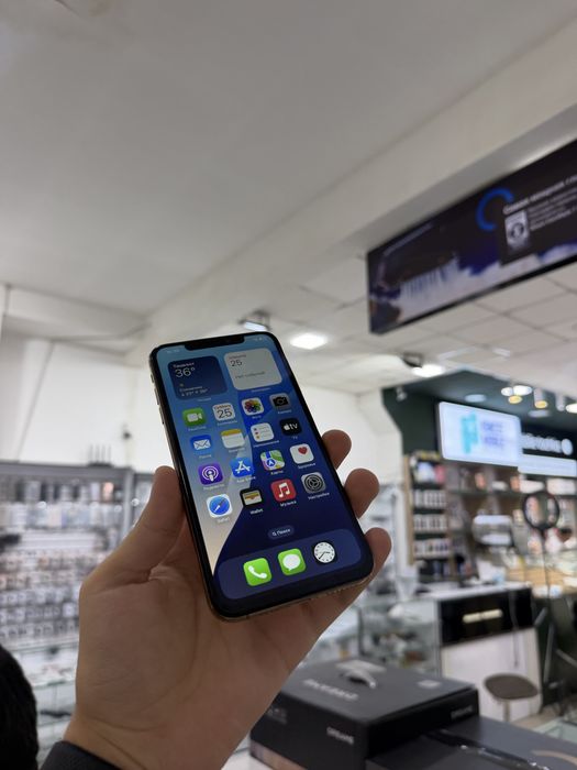 iPhone xs max 512gb срочни сотилади