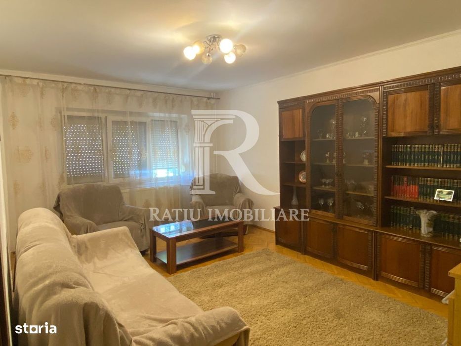 Apartament 3 camere | Bulevardul Stefan Cel Mare | Oradea