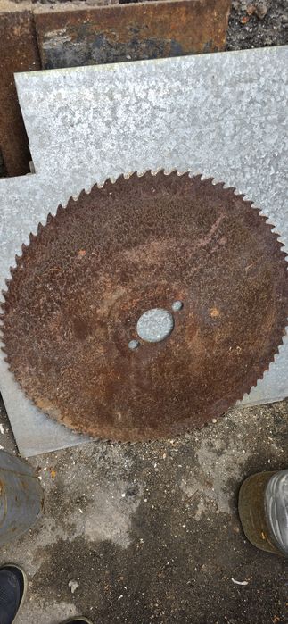 Диск на пилораму