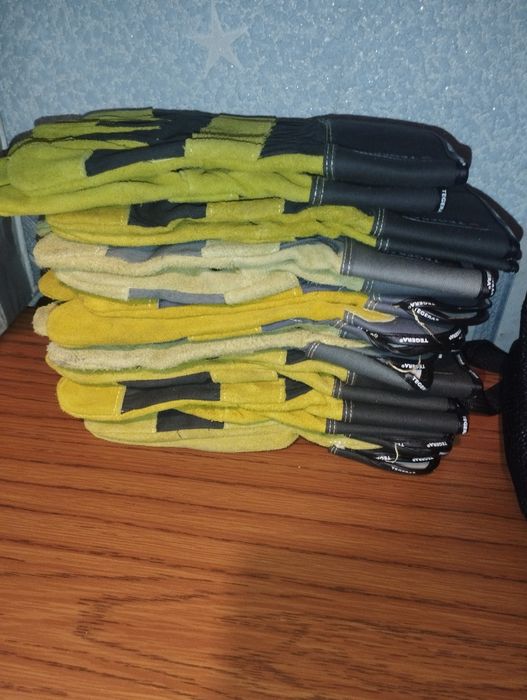 Продам рабочии перчатки