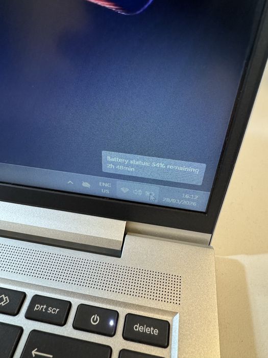 Laptop model nou HP complet cu Ryzen 3 7330u 16Gb ram baterie 6h