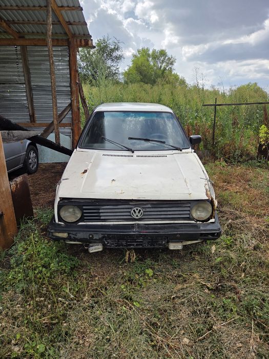 Продаётся два  Volkswagena golf