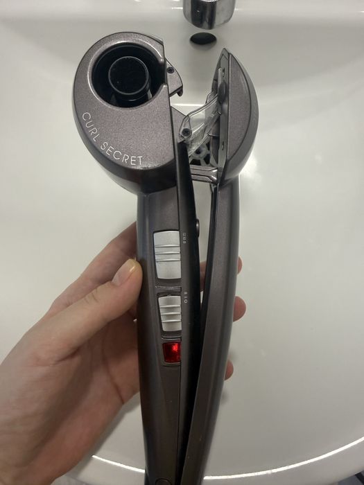 Ondulator automat Babyliss curl secret