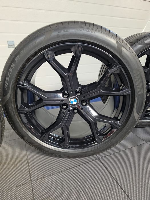 Оригинални 21" M Sport черни джанти с летни гуми Pirelli (2022) за BMW X5 (G05) / X6 (G06) + TPMS