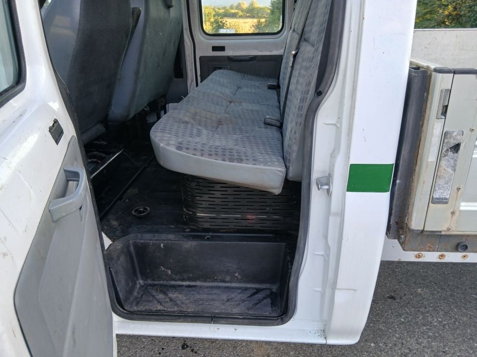 Ford Transit Doka 7 locuri