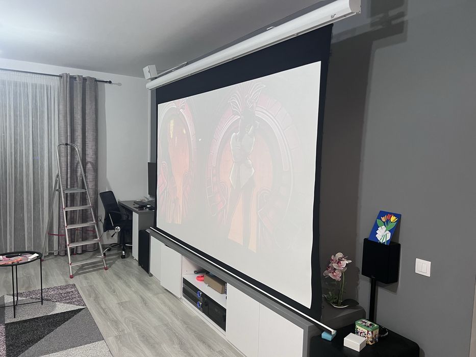 Ecran proiectie Elite Screens diagonala 120 inch - 300 cm