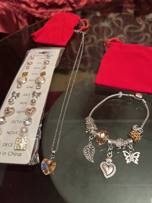 Елегантен дамски комплект