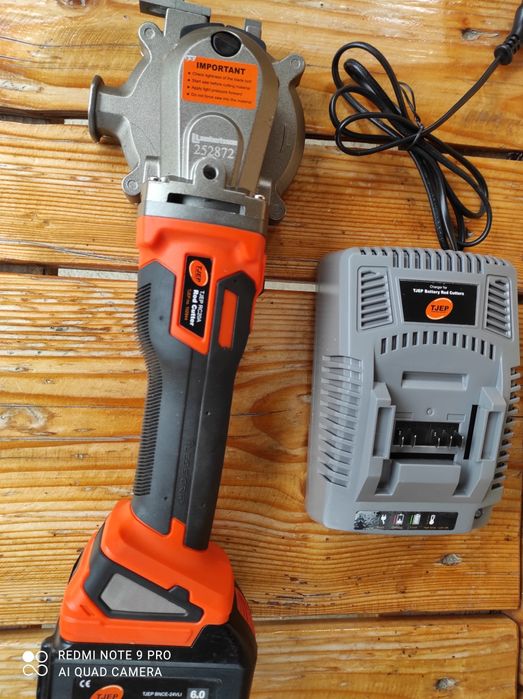 T jep masina pentru debitat metal