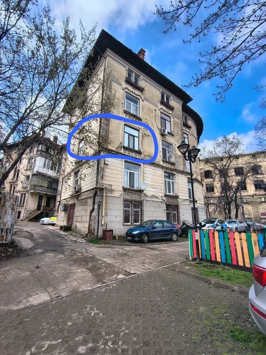 Vand apartament 2 camere
