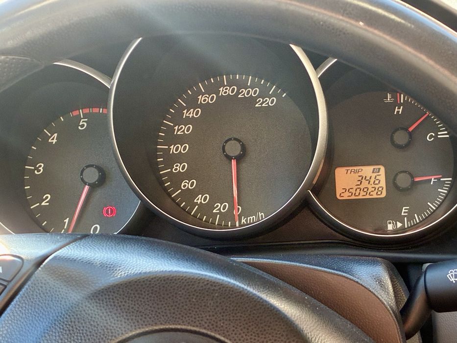 Mazda 3 1.6 Diesel 2006 | Unic proprietar RO | Adusă Germania | Revizii la zi | Consum mic