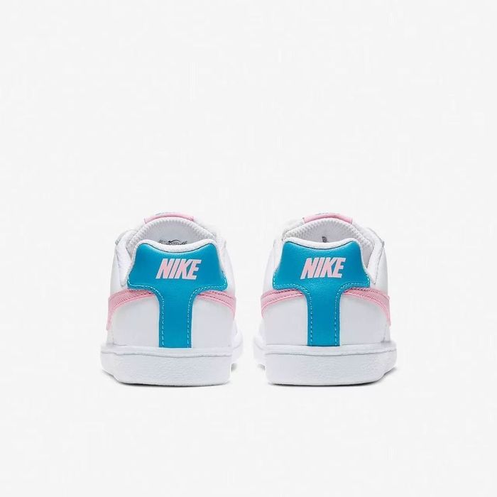 Кроссовки Nike для девочки