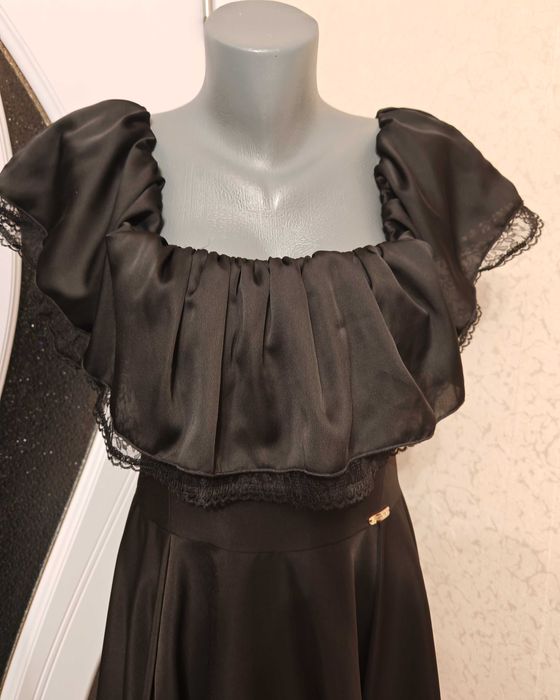 Дамска, официална рокля