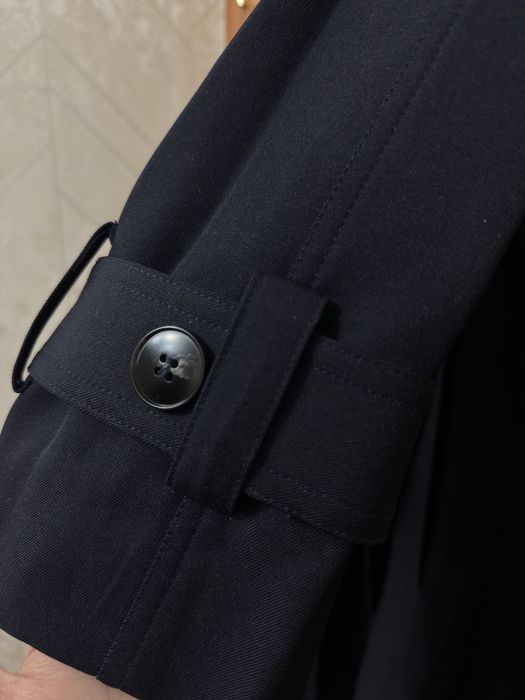 Продаю женский тренч