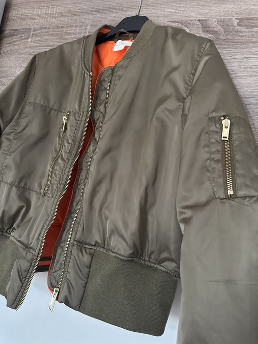 Бомбър яке h&m размер 36