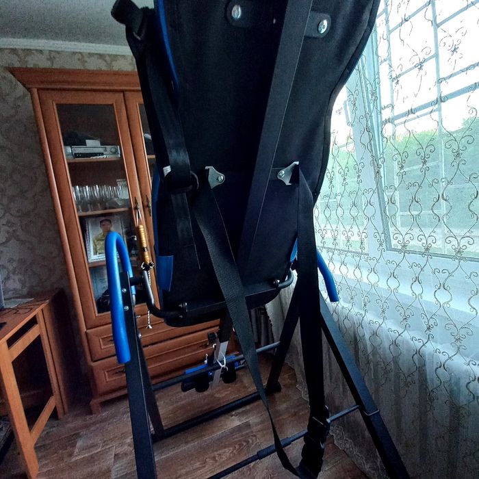 Продам инверсионный стол