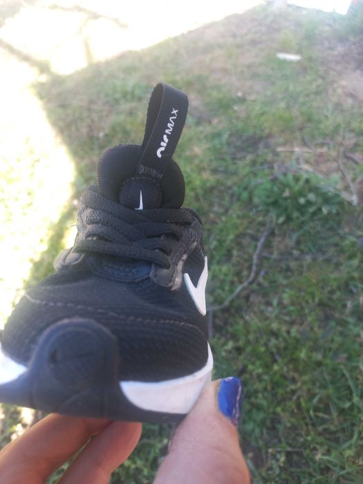 Детски сандали и маратонки