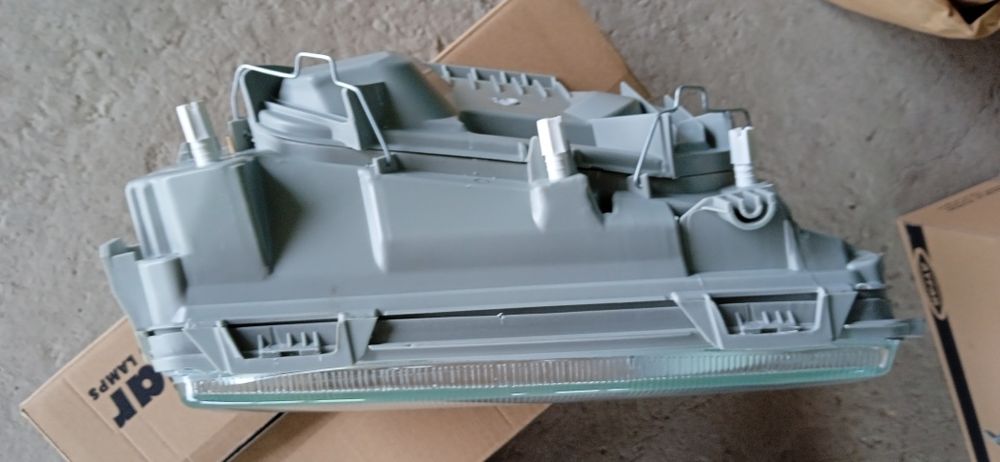 Фары передние Мерседес 124 Айфар